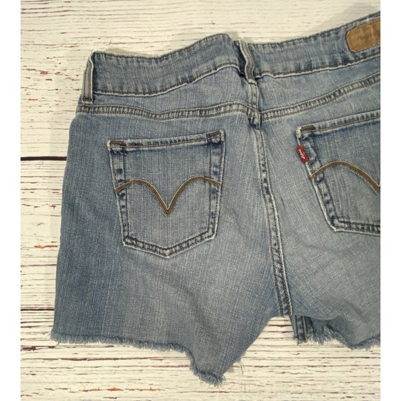 Levis 526 Jean Shorts Sz 4 Stretch Denim Booty Raw Hem Cut Offs 3” Inseam Light - Picture 9 of 11